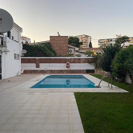 Love Rent4 Malaga Yolamar Бенальмадена Экстерьер фото