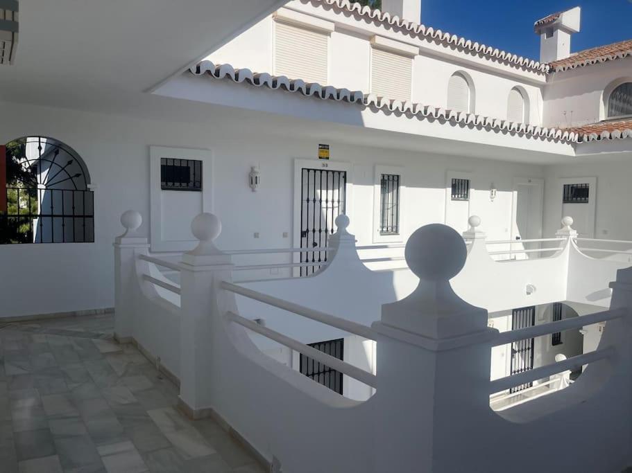 Love Rent4 Malaga Yolamar Бенальмадена Экстерьер фото