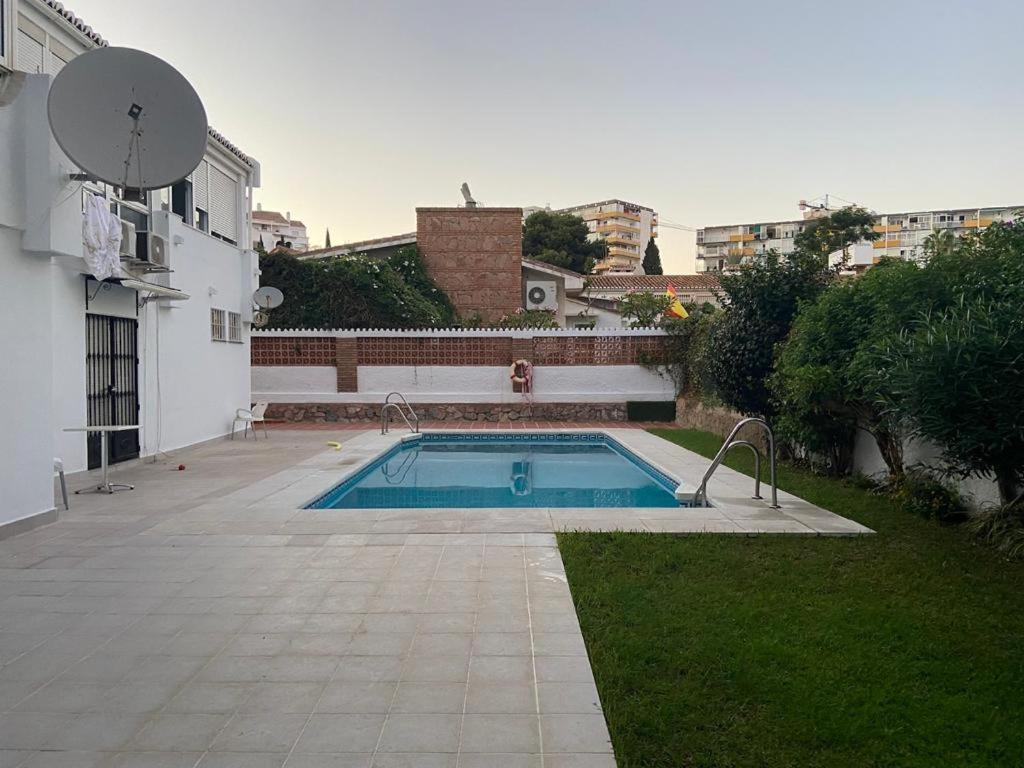 Love Rent4 Malaga Yolamar Бенальмадена Экстерьер фото